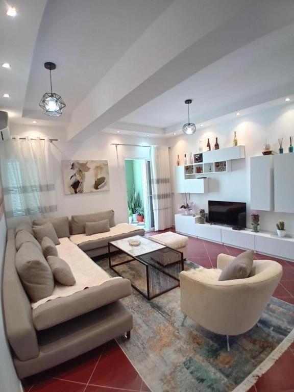 Luxury Appartament Lungomare Vlorë エクステリア 写真
